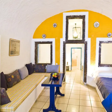 Efterpi Traditional 3*